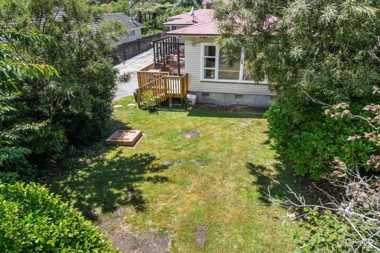 Photo of property in 465 Stokes Valley Road, Stokes Valley, Lower Hutt, 5019