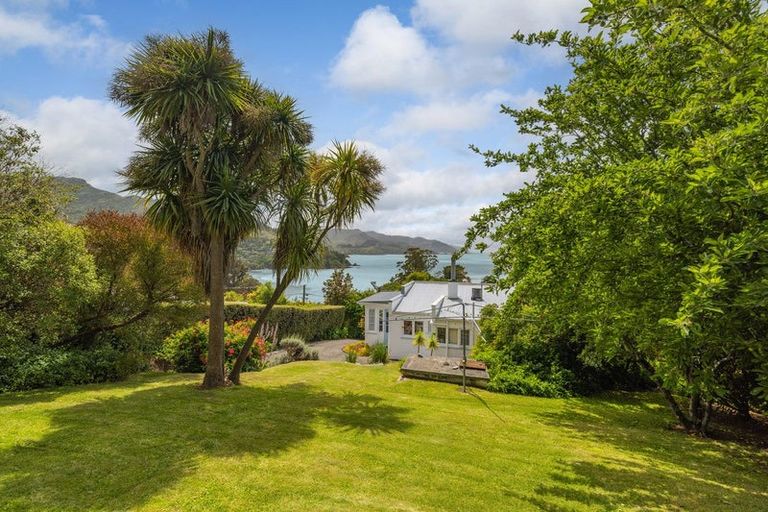 Photo of property in 36 Merlincote Crescent, Governors Bay, Lyttelton, 8971