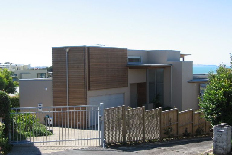 Photo of property in 48a Castor Bay Road, Castor Bay, Auckland, 0620