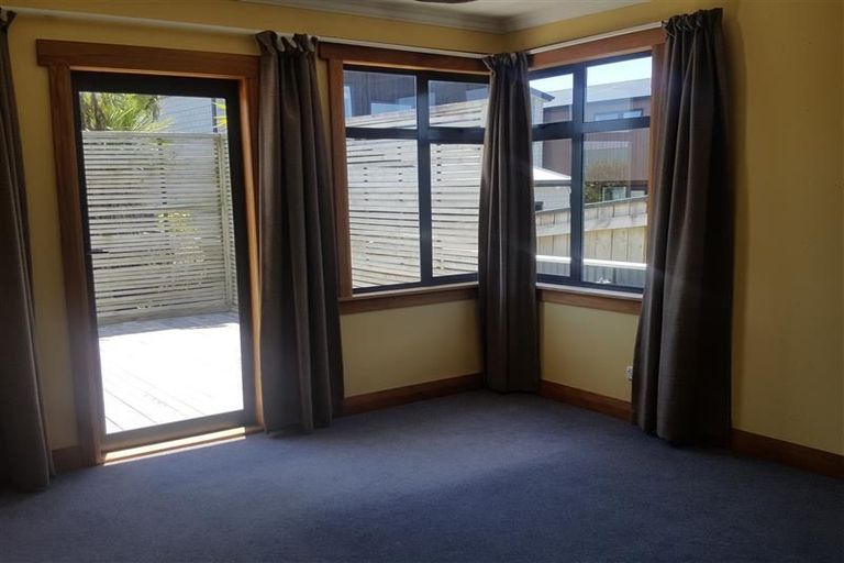 Photo of property in 38b Whiteley Street, Moturoa, New Plymouth, 4310