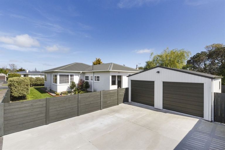 Photo of property in 25 Forbury Avenue, Takaro, Palmerston North, 4412