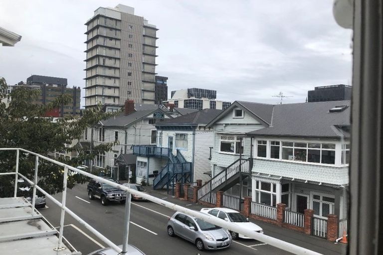 Photo of property in 212 The Terrace, Wellington Central, Wellington, 6011
