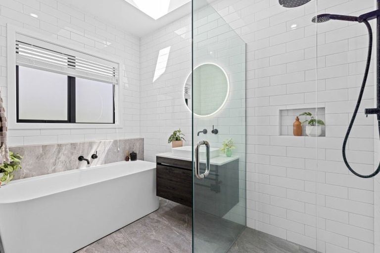 Photo of property in 27 Dawson Road, Snells Beach, 0920