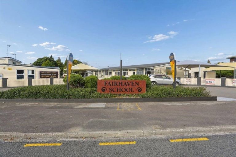 Photo of property in 116 Boucher Avenue, Te Puke, 3119