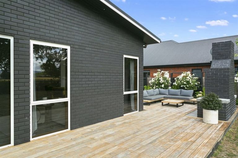 Photo of property in 11 Henry Bell Close, Leamington, Cambridge, 3432