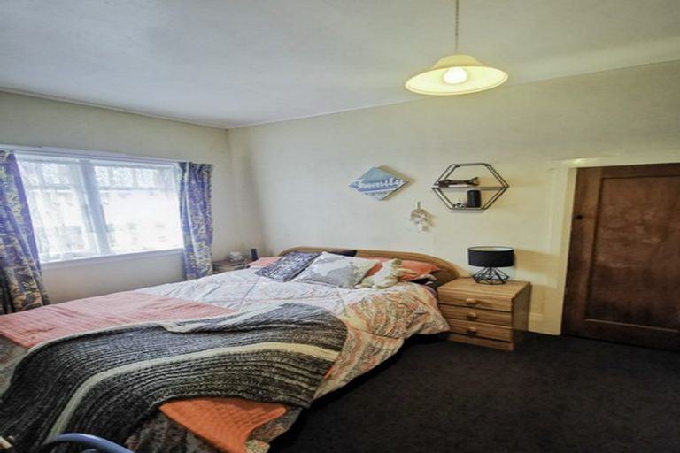 Photo of property in 96 Ngatai Street, Taumarunui, 3920