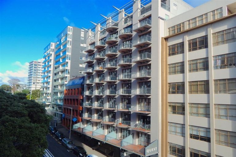 Photo of property in Atrium Towers, 6f/154 The Terrace, Wellington Central, Wellington, 6011