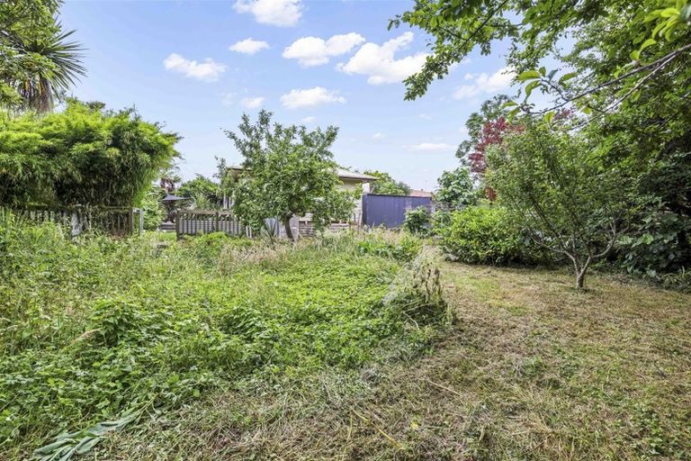 Photo of property in 23 Howden Road, Fairfield, Hamilton, 3214