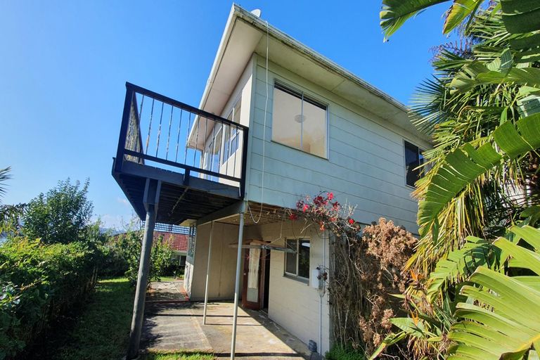 Photo of property in 6 Sir George Back Street, Opua, 0200