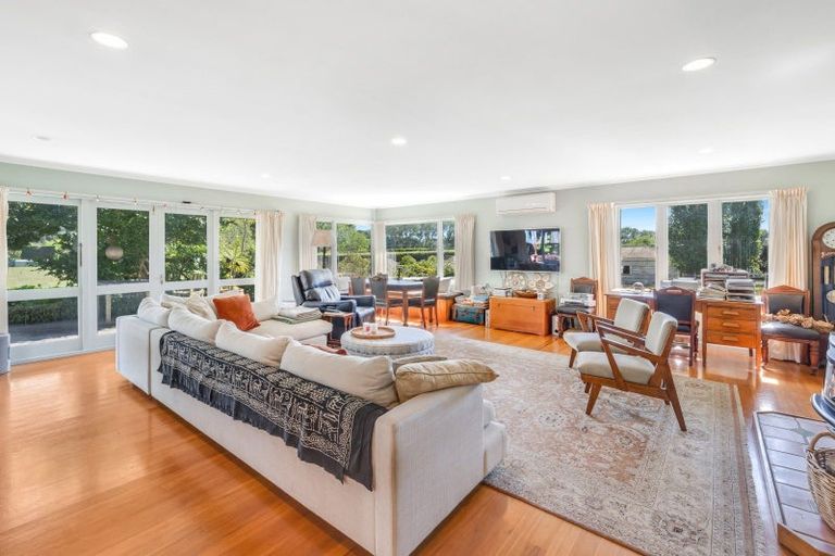 Photo of property in 94 Clevedon-takanini Road, Clevedon, Papakura, 2582