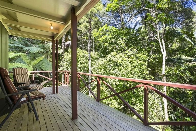 Photo of property in 138 Konini Road, Titirangi, Auckland, 0604