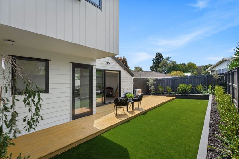 Photo of property in 4/13 Fairdale Place, Birkdale, Auckland, 0626