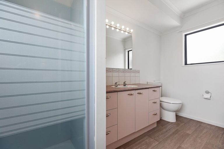 Photo of property in 198 Waitaha Road, Welcome Bay, Tauranga, 3112