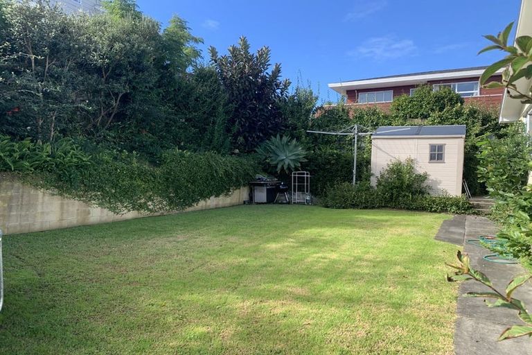 Photo of property in 1/18 Newhaven Terrace, Mairangi Bay, Auckland, 0630