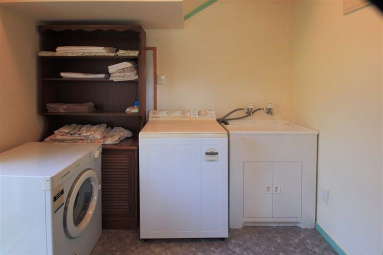 Photo of property in 10 Station Road, Kawakawa, 0210