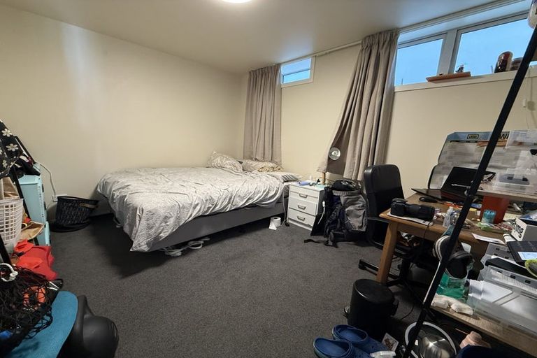 Photo of property in 59 Pirie Street, Mount Victoria, Wellington, 6011