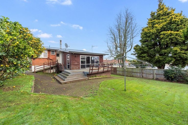 Photo of property in 1 Ross View Terrace, Dinsdale, Hamilton, 3204