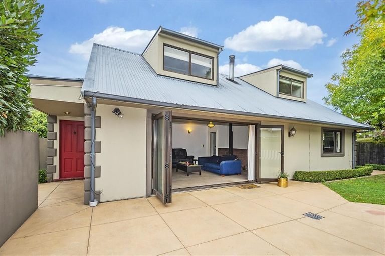 Photo of property in 18 Dormer Street, Papanui, Christchurch, 8053