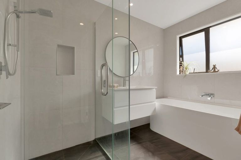 Photo of property in 38 Te Hurunui Drive, Pegasus, 7612