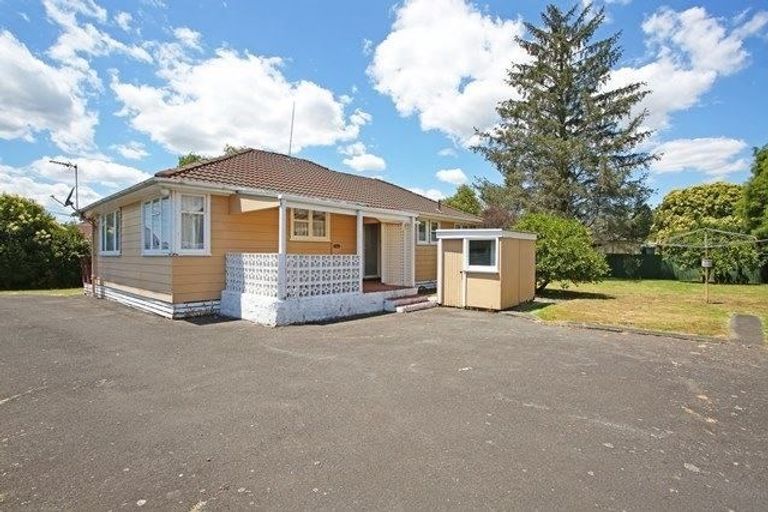Photo of property in 11 Hunua Road, Papakura, 2110