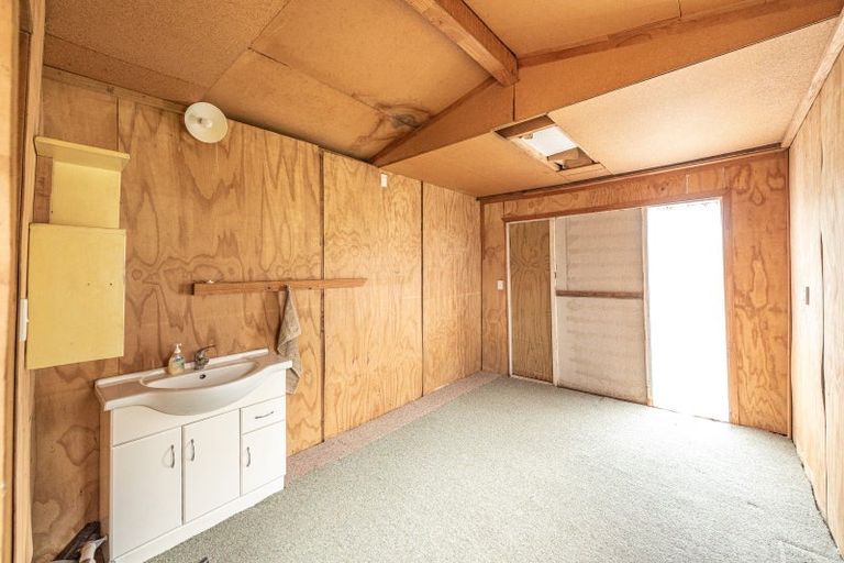 Photo of property in 54 Polson Street, Castlecliff, Whanganui, 4501