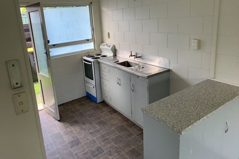 Photo of property in 2/129 Pillans Road, Otumoetai, Tauranga, 3110