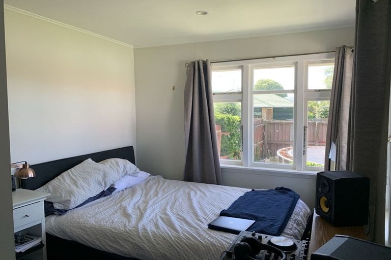 Photo of property in 2 Owens Terrace, Upper Riccarton, Christchurch, 8041