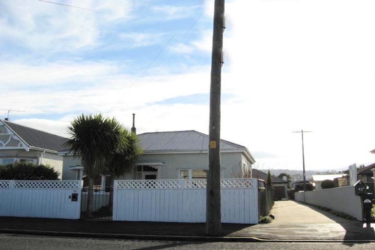 Photo of property in 42 Hargest Crescent, Saint Kilda, Dunedin, 9012