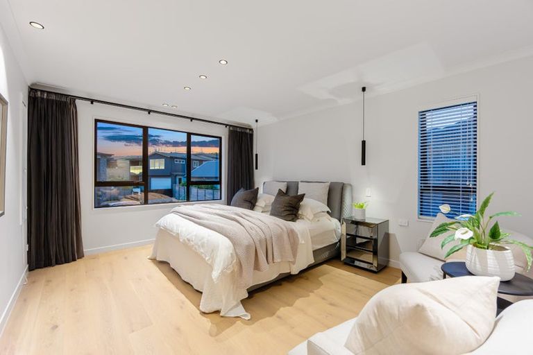 Photo of property in 7 Headsail Drive, Long Bay, Auckland, 0630