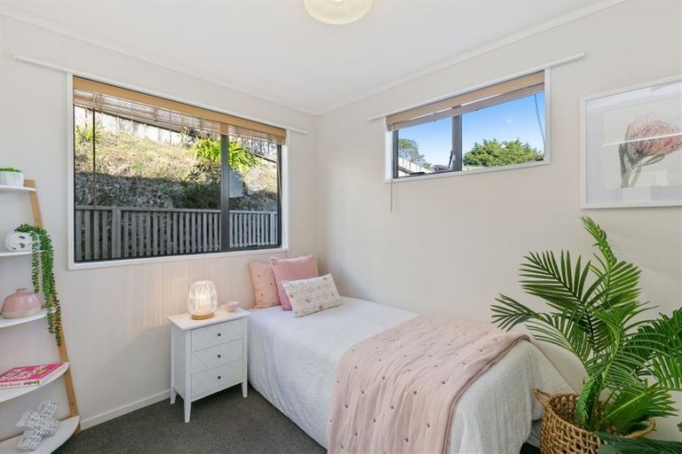 Photo of property in 16b Trinidad Crescent, Grenada Village, Wellington, 6037