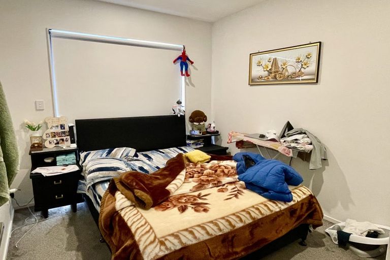 Photo of property in 38 Korokio Lane, Henderson, Auckland, 0612