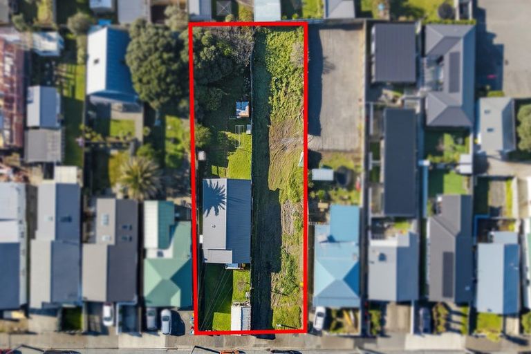 Photo of property in 14 Bolton Street, Petone, Lower Hutt, 5012