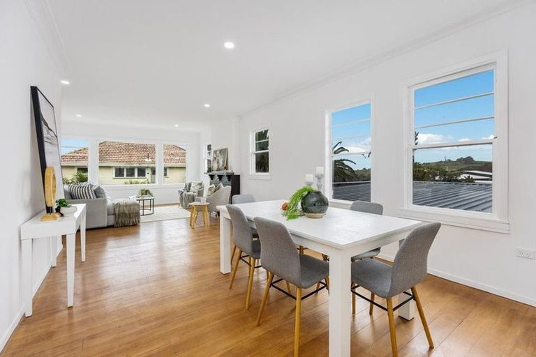 Photo of property in 241 Rodney Street, Wellsford, 0900