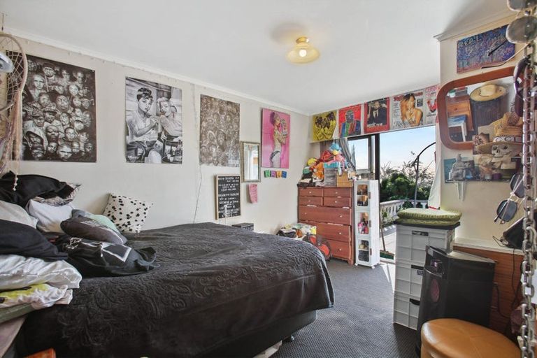 Photo of property in 85 Glengarry Road, Glen Eden, Auckland, 0602