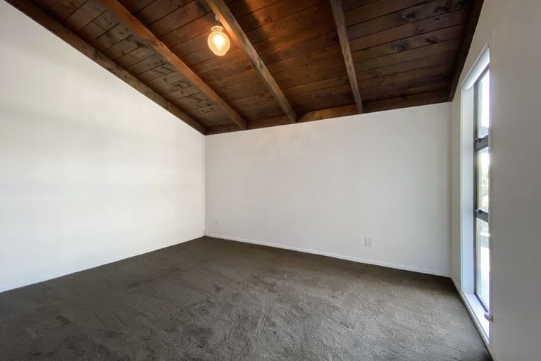 Photo of property in 4/1312 Hinemoa Street, Rotorua, 3010