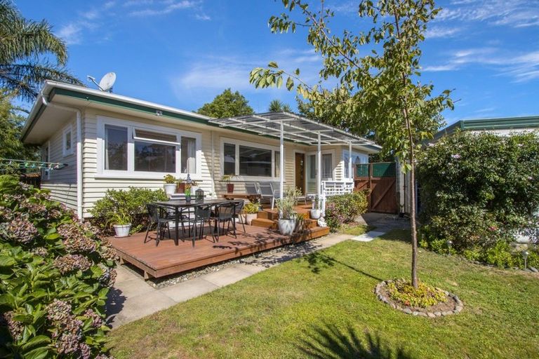Photo of property in 16g Church Street, Katikati, 3129