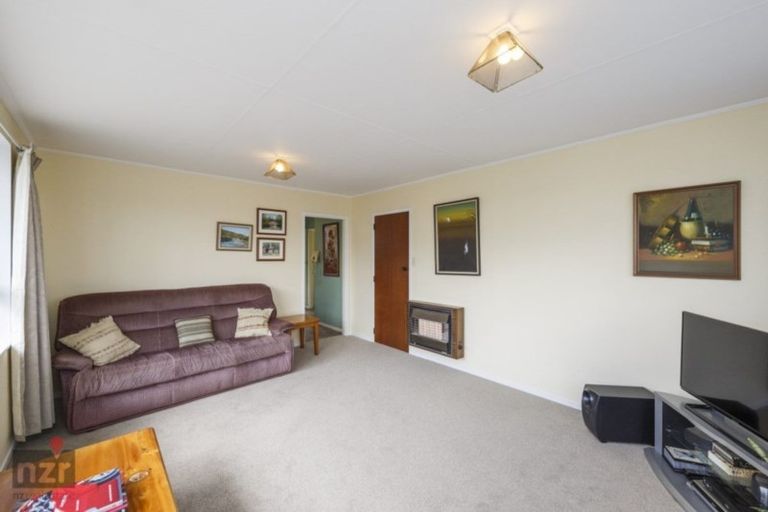 Photo of property in 3 Flygers Line, Milson, Palmerston North, 4414