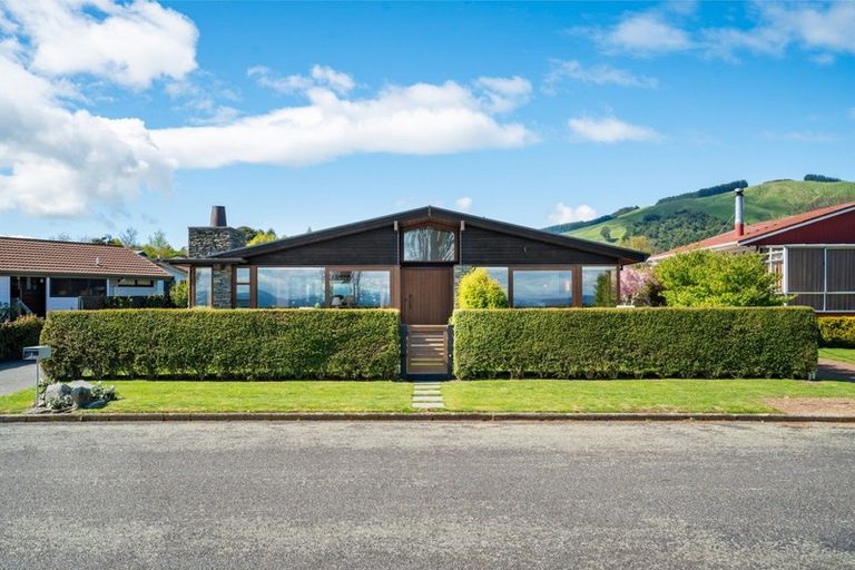 Photo of property in 3 Kinloch Esplanade, Kinloch, Taupo, 3377