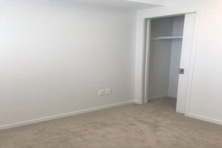 Photo of property in 8/83 Hinemoa Street, Birkenhead, Auckland, 0626