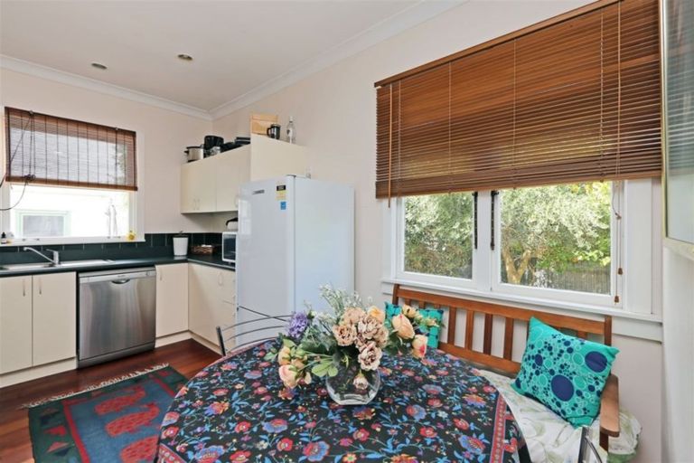 Photo of property in 1101 Saint Aubyn Street East, Parkvale, Hastings, 4122