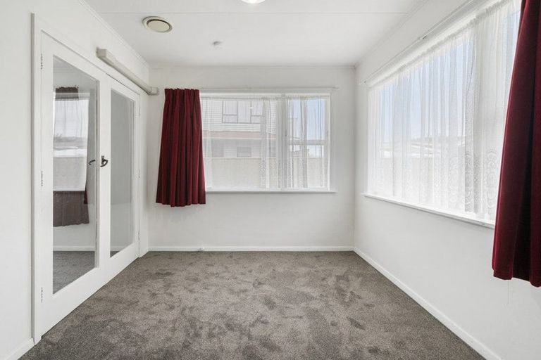 Photo of property in 179 Taita Drive, Avalon, Lower Hutt, 5011