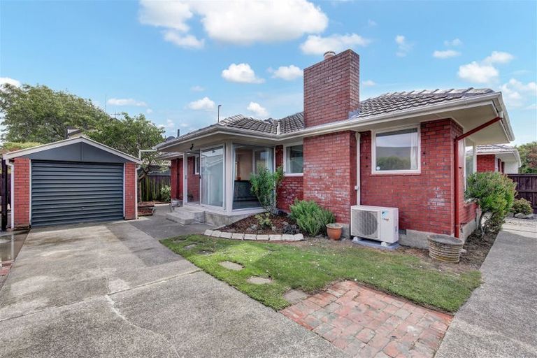 Photo of property in 40 Hurunui Street, Cracroft, Christchurch, 8025