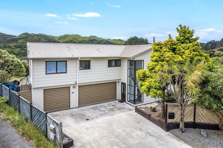 Photo of property in 76 Gordon Road, Plimmerton, Porirua, 5026