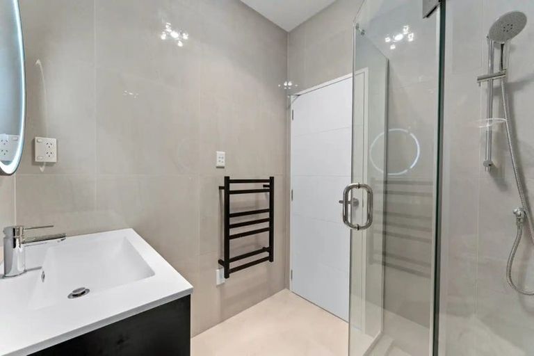 Photo of property in 19d Vida Place, Howick, Auckland, 2014