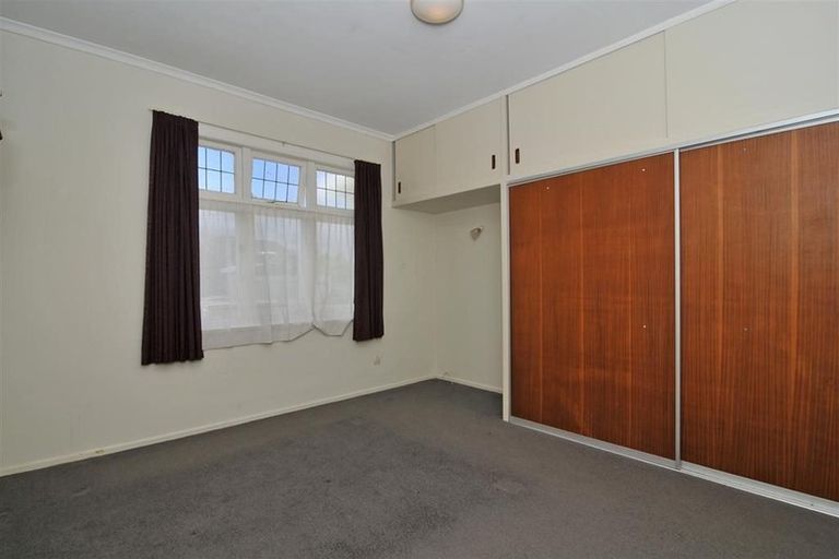 Photo of property in 55 Pharazyn Street, Melling, Lower Hutt, 5010