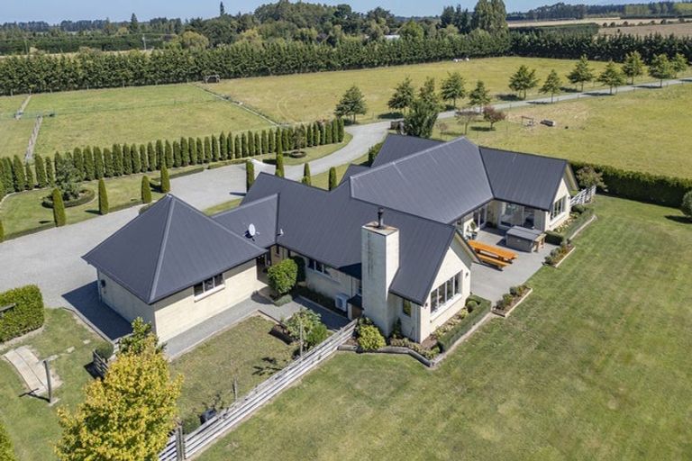 Photo of property in 178 School Road, West Eyreton, Rangiora, 7475