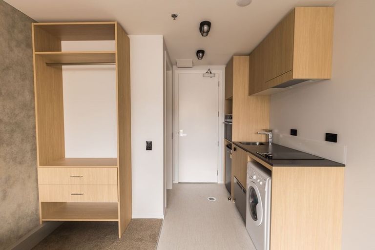 Photo of property in Vedado Apartments, 407/41 Hopper Street, Mount Cook, Wellington, 6011