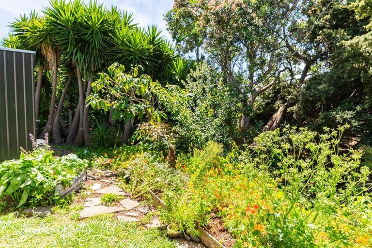 Photo of property in 21 Ngatoto Road, Tinopai, Matakohe, 0593