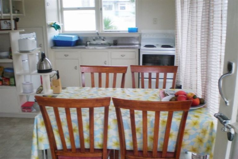 Photo of property in 1 Mount Albert Road, Mount Albert, Auckland, 1025