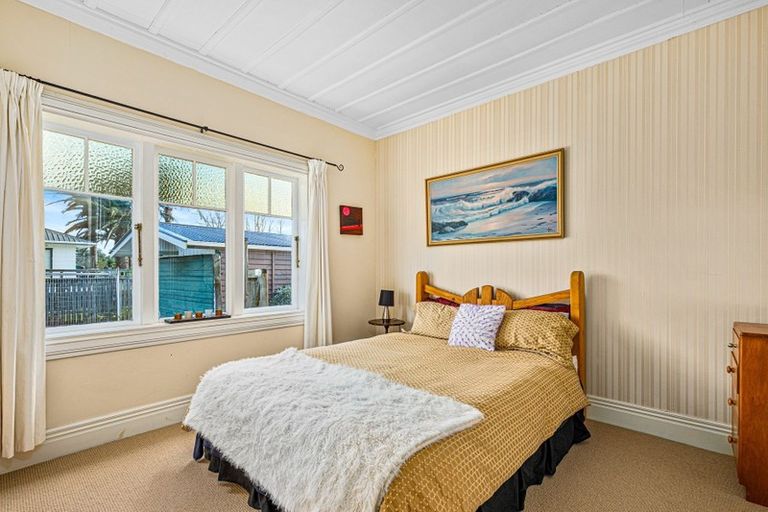 Photo of property in 55 Springs Road, Parakai, 0830